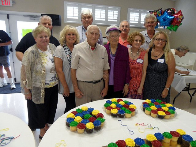 Les Downings 90th birthday Party - Slide 8