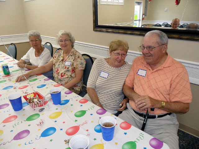 Les Downings 90th birthday Party - Slide 11