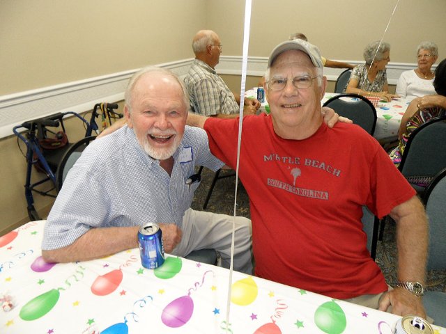 Les Downings 90th birthday Party - Slide 23