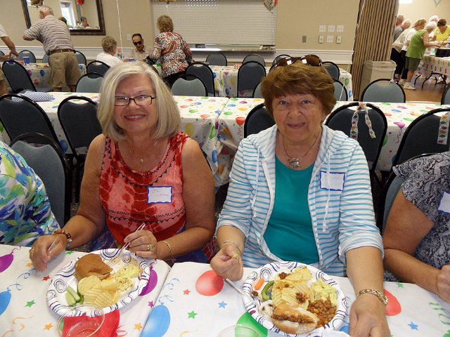 Les Downings 90th birthday Party - Slide 33